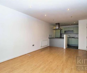 Foundry Gate, Waltham Cross, EN8 - Photo 4