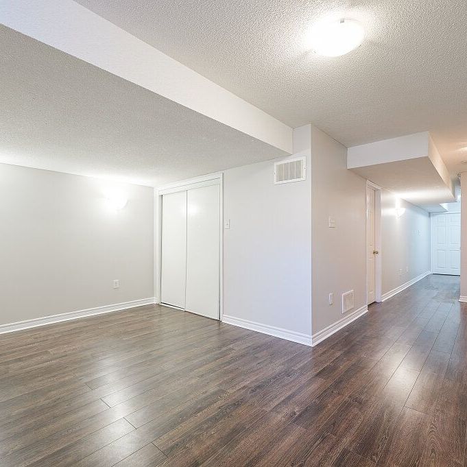 For Lease - 5255 Palmetto Place Unit# 144, Mississauga, Ontario - Photo 1