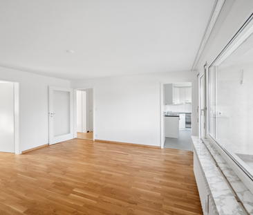 Helle und grosszügige 4-Zimmer Wohnung - Foto 3