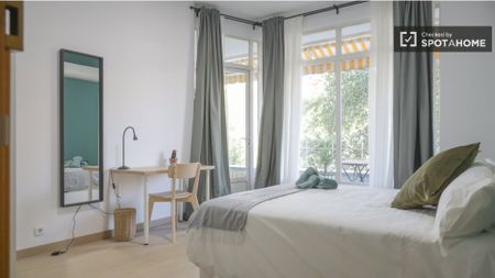 madrid, Community of Madrid 28008 - Photo 3