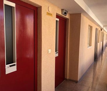 Apartamento de alquiler en Calle Burgos, Centro - Photo 4