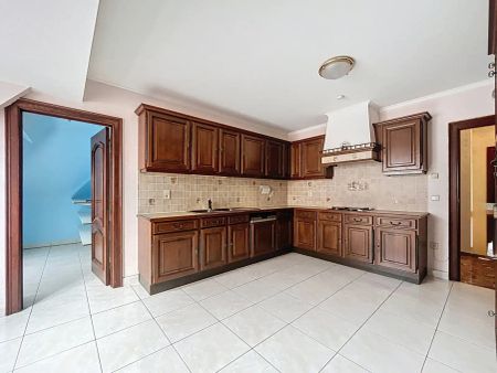 Centraal gelegen én Ruim dakappartement met 2 SLPK! - Photo 4