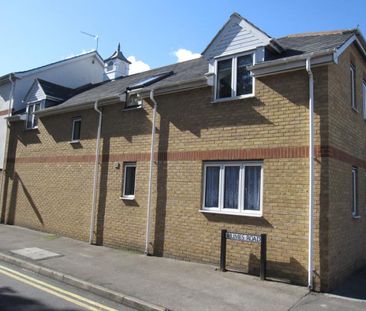 Limes Mews, Egham, Surrey, TW20 9AY - Photo 4