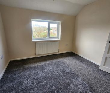 Harrison Way, Lydney - Photo 1