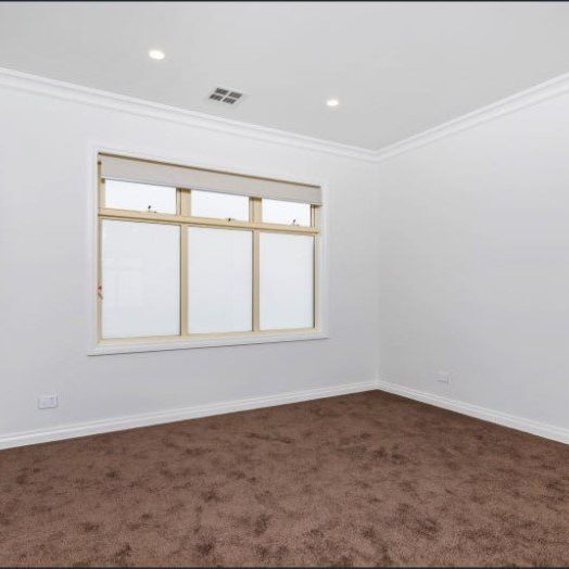 2/64 Waverley Street, Moonee Ponds VIC 3039 - Photo 1