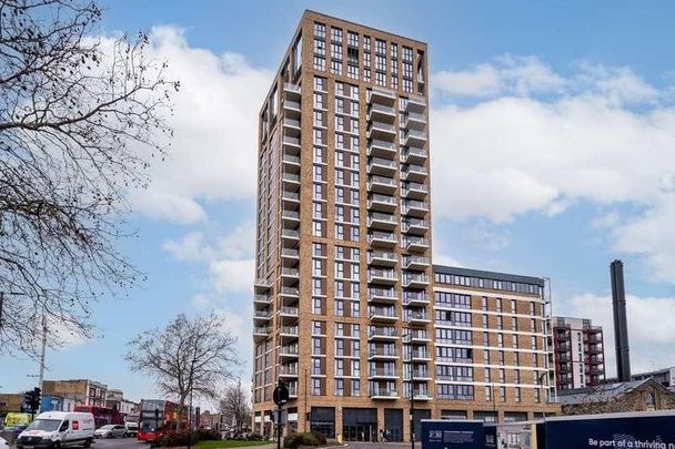 Duncombe House, Woolwich Riverside, SE18 - Photo 1