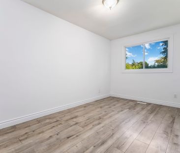 For Lease - 237 Banbury Road, London South, Ontario - Photo 2