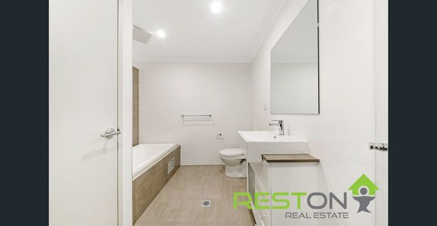 LUXURY APARTMENT IN THE HEART OF PENRITH! - Photo 1