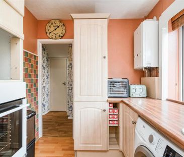 1 bedroom maisonette to rent - Photo 4