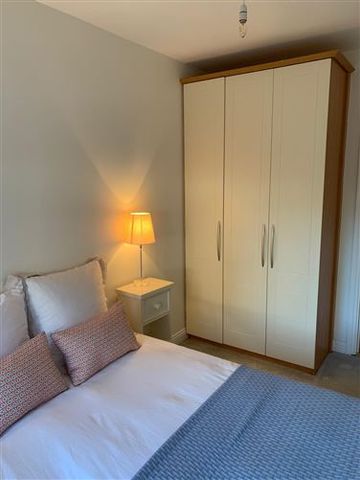 Apartment 83, Kerrymount, Castle Court, Kilgobbin Wood, Dublin 18, Dublin, D18NW61 - Photo 5
