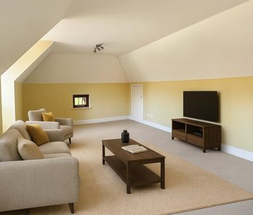 5 bedroom detached house to rent - Photo 3