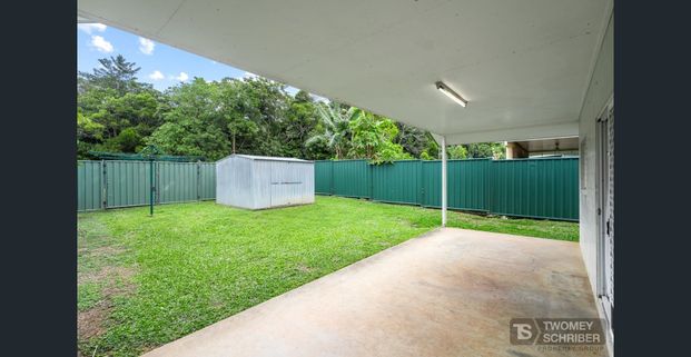 Family Home In Family Suburb - Photo 1