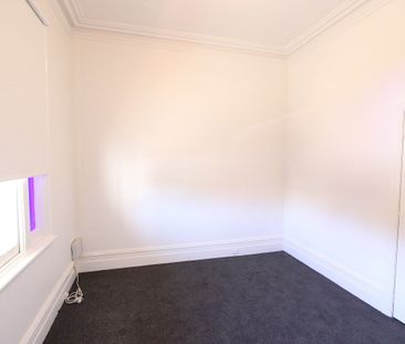 21 Davis Street, Carlton North VIC 3054 - Photo 2