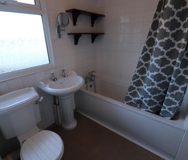 3 bedroom house to rent - Photo 3