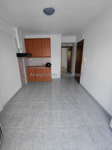 Studio/Γκαρσονιέρα για ενοικίαση - Συκιές, - Φωτογραφία 2