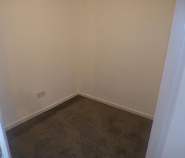 Studio to rent - Photo 6