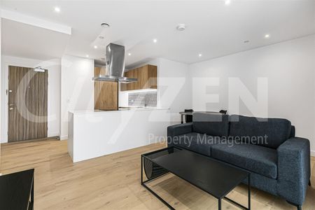 The Clarendon, 37 Clarendon Road, Watford - Photo 2