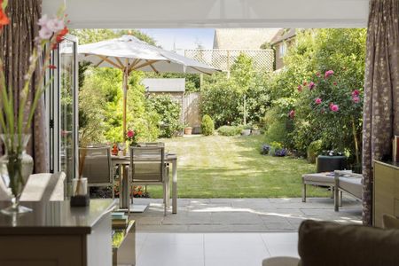 4 bedroom house to rent - Photo 3