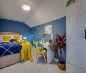 1 bedroom in a house share to rent - Photo 2