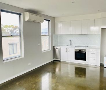 Amazing location - Photo 3