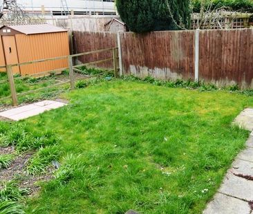 2 bedroom maisonette to rent - Photo 6