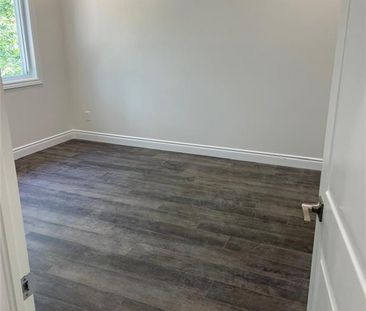 35 FIFTH Avenue Unit# 3, Kitchener, Ontario, N2C1P5 - Photo 4