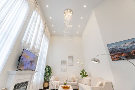 For Lease - 57 Beacon Hill Drive, Brampton, Ontario - Photo 5