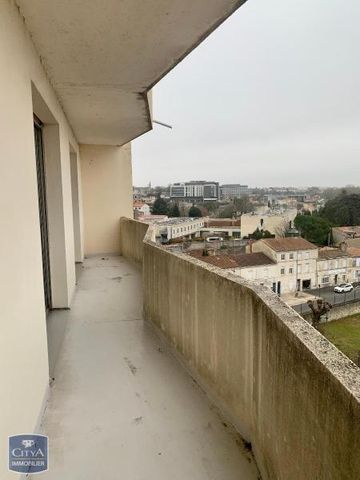 Location Appartement 2 pièces 42m² NIORT 79000 - Photo 5