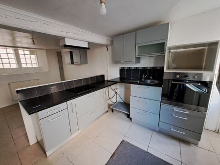 Location Maison 3 pièces 73m² - Photo 4