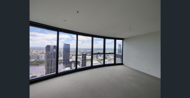 one of the Luxury 2-Bedroom Apartment for Rent on Level 71 - Spectacular River & City Views - Photo 1