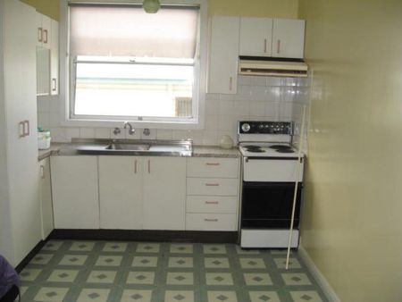 Lawn Maintenance Included - Photo 5