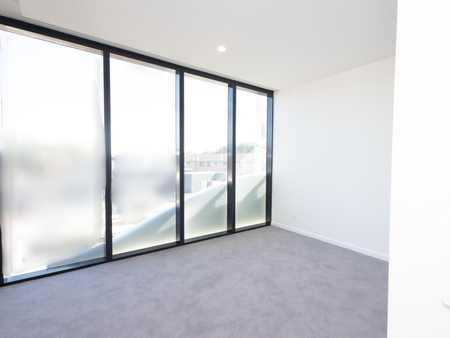 1901/180 Marine Parade, Labrador QLD 4215 - House For Rent | Domain - Photo 3