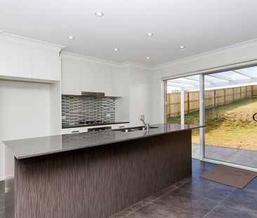 Space & Style - This One Has It All - Photo 6