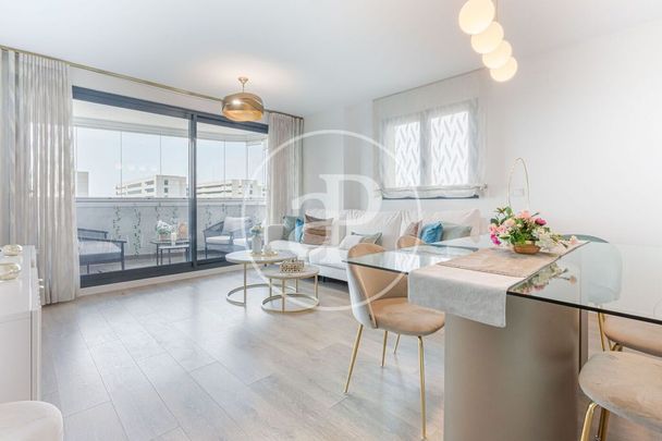 3 bedroom luxury Apartment for rent in Valencia, Spain - Photo 1