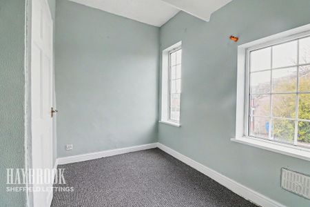 2 bedroom terraced house to rent - Photo 4