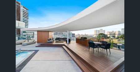 HOME OPEN 22/11 - 10:05 AM - PLEASE REGISTER TO VIEW - Luxury Living! - Photo 3