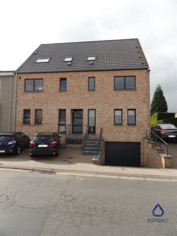 Ruime duplex met 2 slaapkamers en groot zonneterras - Photo 4