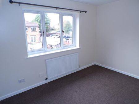 2 bedroom townhouse to rent - Photo 4