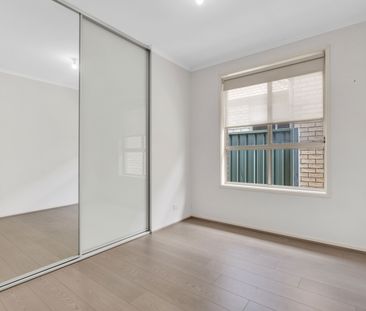 45 Hindmarsh Cct, Mawson Lakes SA 5095 - House For Rent | Domain - Photo 5