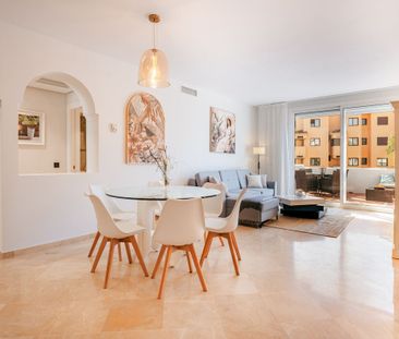 Atico en alquiler en Estepona - Photo 2