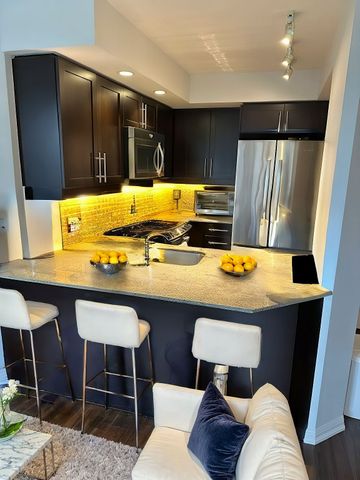 For Lease - 75 East Liberty Street Unit# 814, Toronto, Ontario - Photo 3