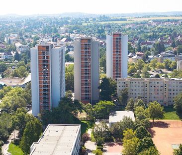 Große 3 Raumwohnung mit Balkon! - Photo 1