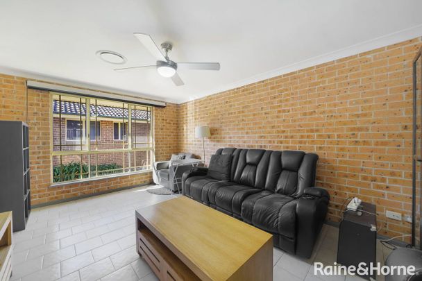 5/17 Third Avenue, Macquarie Fields, NSW 2564 - Photo 1