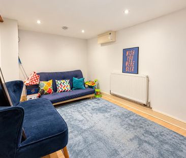 3 bedroom terraced house to rent - Photo 2