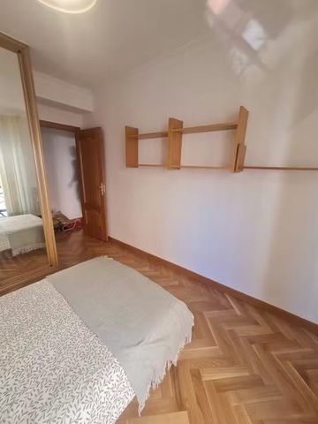 Calle de Sagunto, Madrid, Community of Madrid 28010 - Photo 2