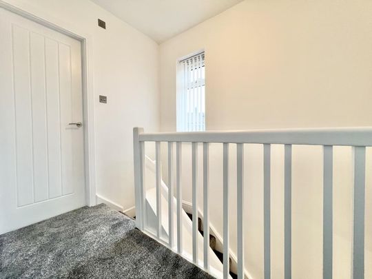3 bedroom semi-detached house to rent - Photo 1