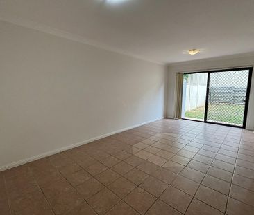 View Wednesday at 12:35pm - 12:50pm - Photo 1