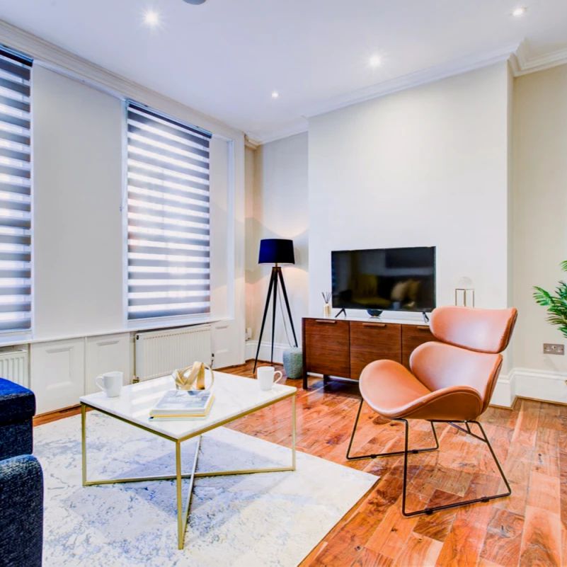 3 Bed Apartment - Photo 1