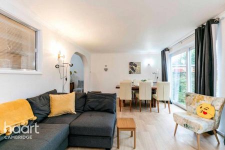 3 bedroom terraced house to rent - Photo 2