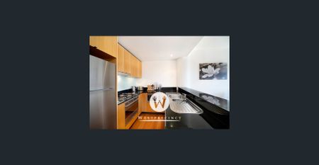 In transition? We offer fine furnished stays from 3 months + - Photo 3